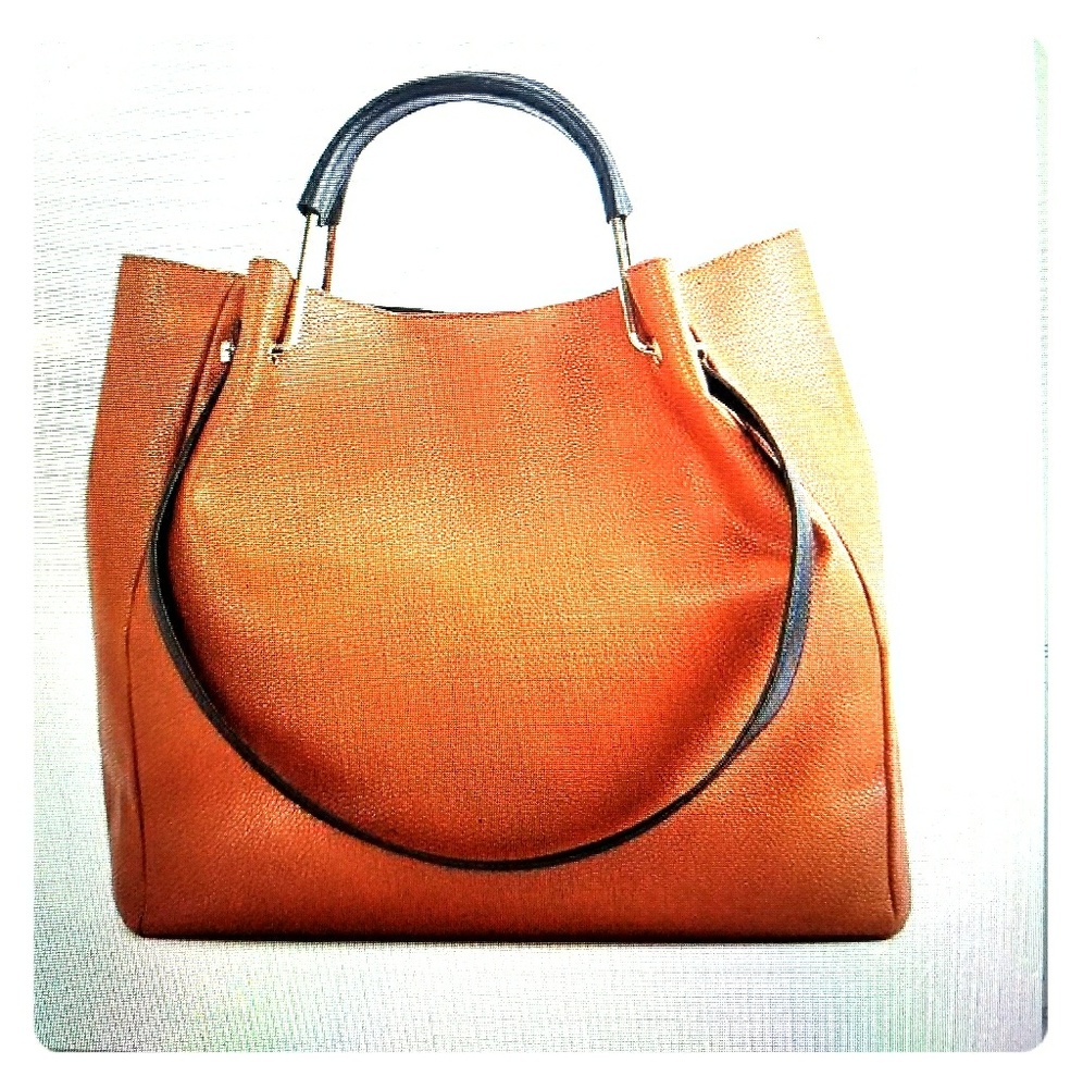 Nice Cognac color Bag